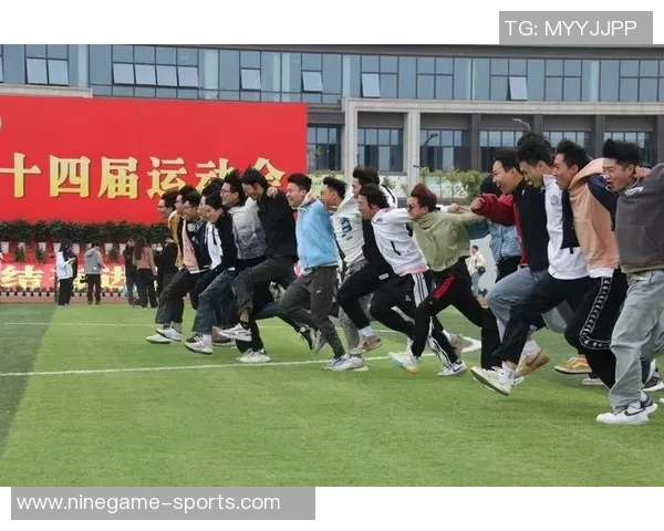 竞技体育的深远意义:培养身体素质、塑造团队精神与促进社会和谐的多重价值 竞技体育的深远意义:培养身体素质、塑造团队精神与促进社会和谐的多重价值